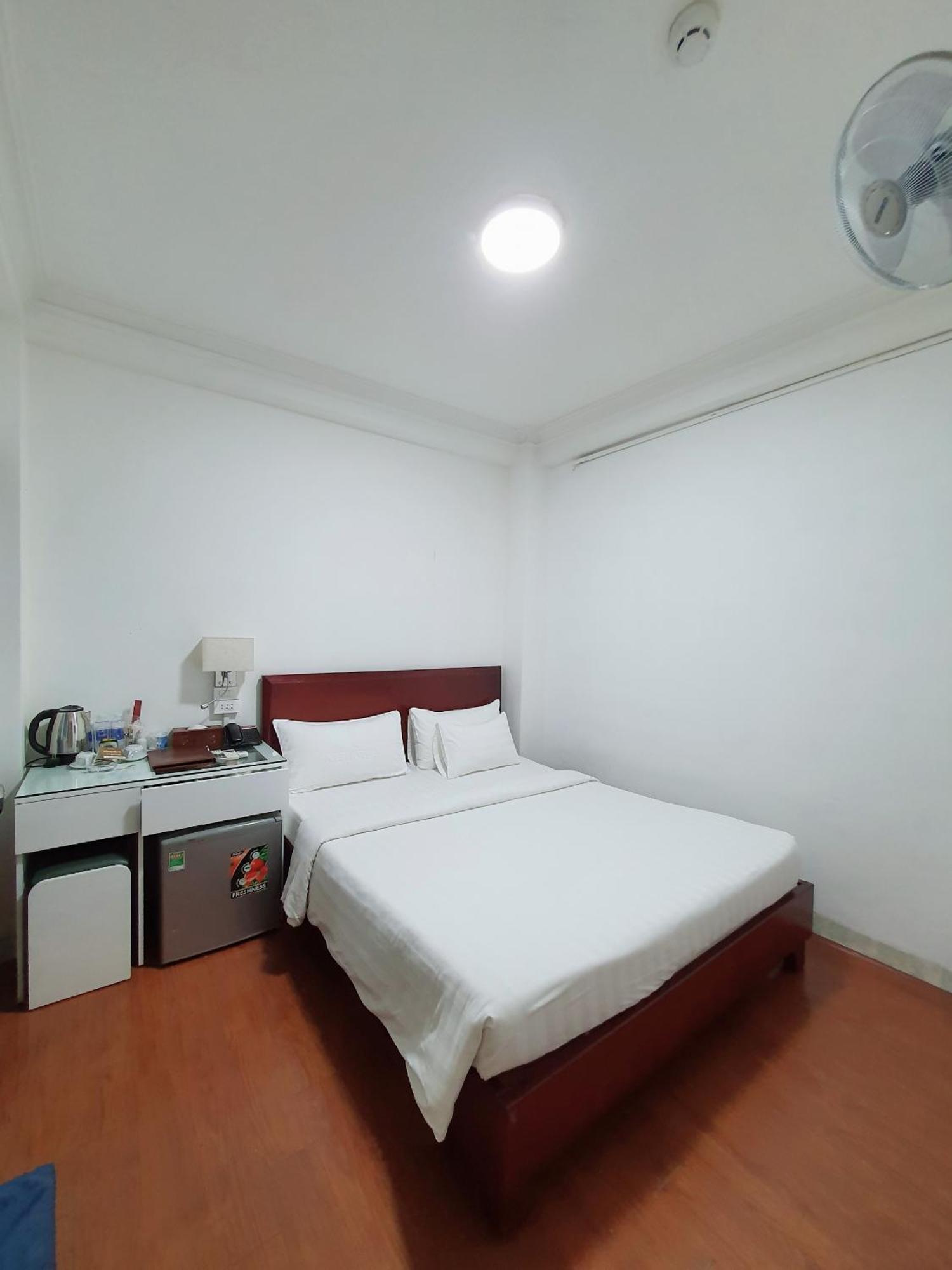 A25 Hotel - 22 Nguyen Cu Trinh Thành Pho Ho Chí Minh Esterno foto
