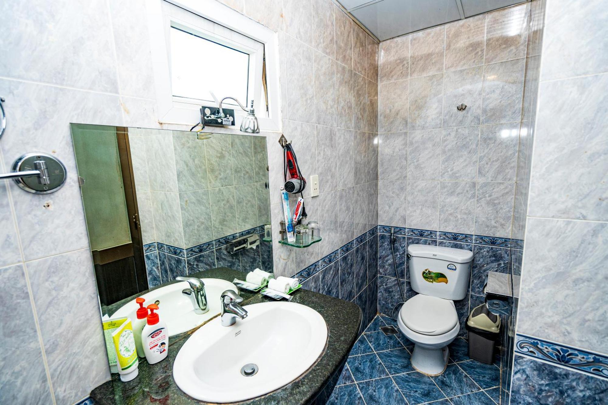 A25 Hotel - 22 Nguyen Cu Trinh Thành Pho Ho Chí Minh Esterno foto
