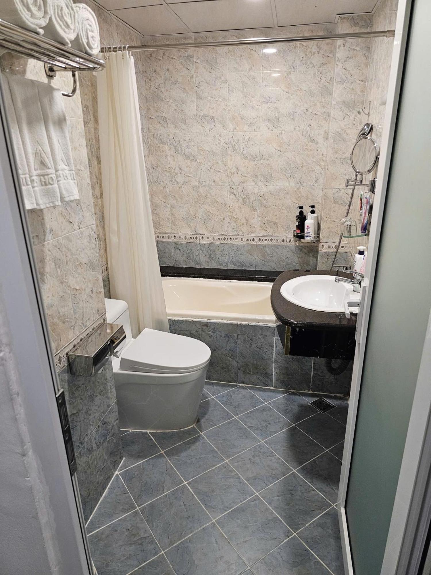 A25 Hotel - 22 Nguyen Cu Trinh Thành Pho Ho Chí Minh Esterno foto