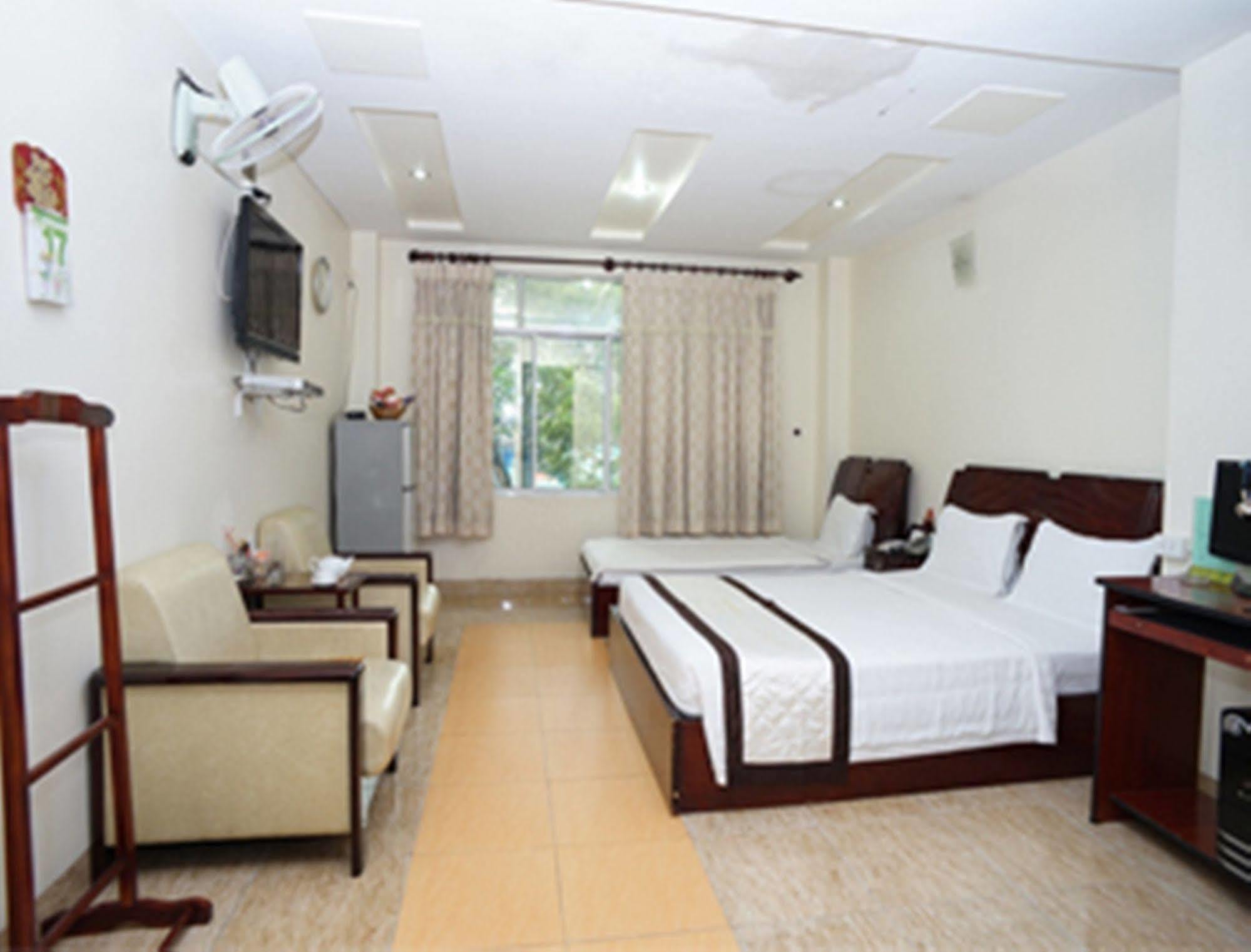 A25 Hotel - 22 Nguyen Cu Trinh Thành Pho Ho Chí Minh Esterno foto