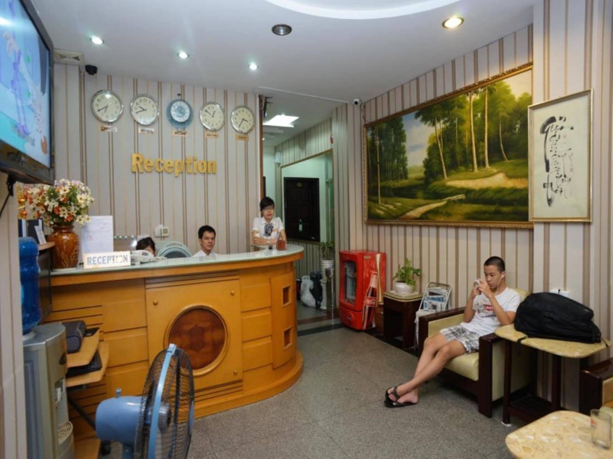 A25 Hotel - 22 Nguyen Cu Trinh Thành Pho Ho Chí Minh Esterno foto