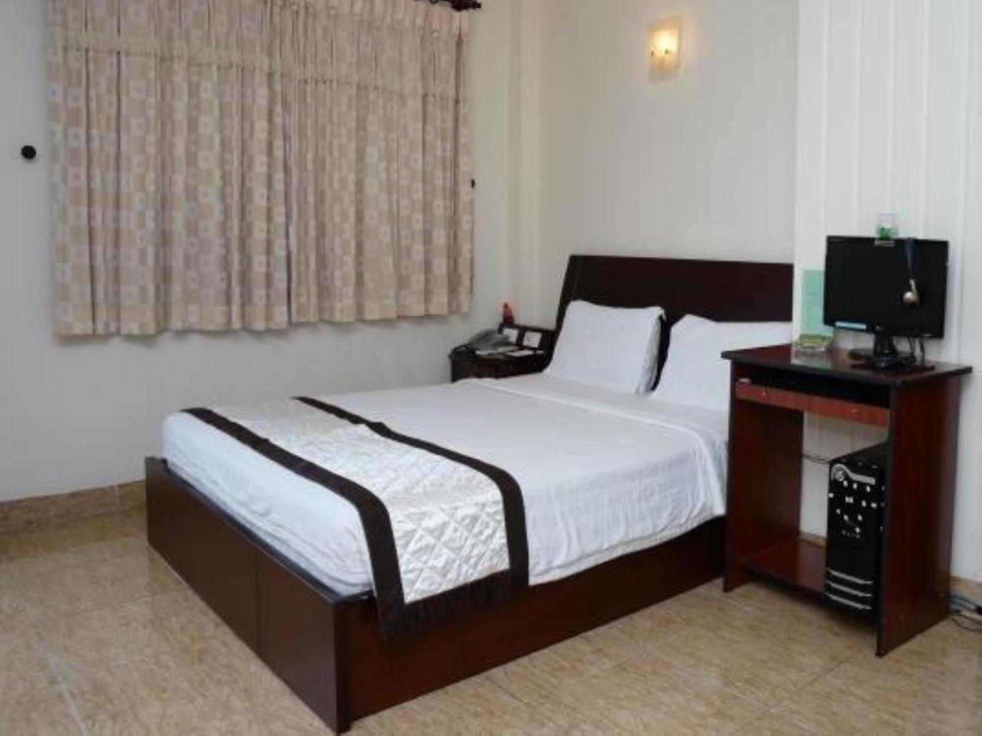 A25 Hotel - 22 Nguyen Cu Trinh Thành Pho Ho Chí Minh Esterno foto